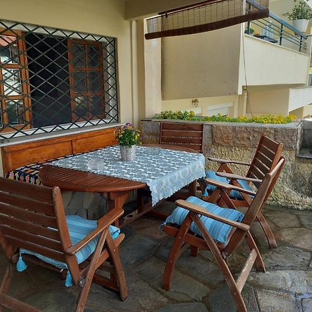 Στουντιο Κοντά Στην Κλινική Αγ Λουκα Tessalónica Exterior foto